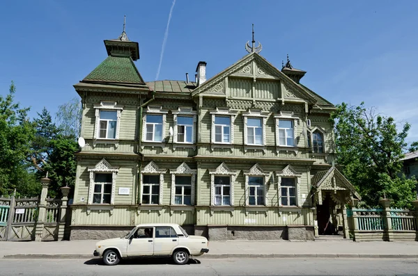 Старовинному будинку, Костромська — стокове фото