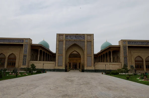 Kukeldash Madrasah, città di Tashkent, Uzbekistan — Foto Stock