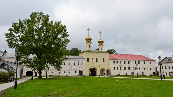 Das heilige Tor von Tikhvin — Stockfoto