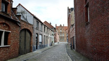 Brugge, Belçika - 9 Eylül 2014: Old Town sokak 