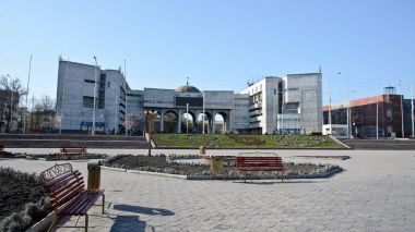 Bişkek, Kırgızistan - 13 Mart 2016: Tarım Bakanlığı ve Melioration Kırgız Cumhuriyeti