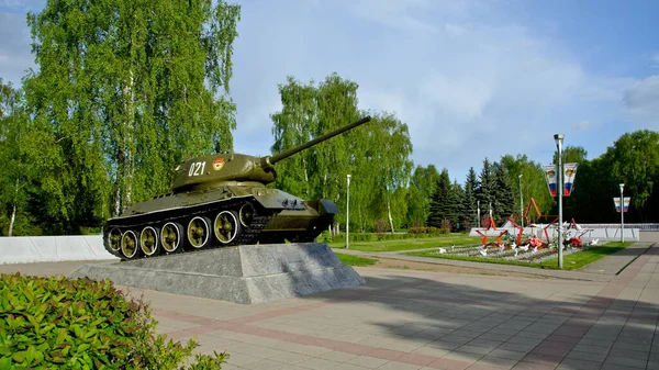 ロシアコロレフ2020年5月16日 栄光の記念 T34戦車 — ストック写真