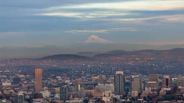 Time lapse of clouds over cityscape with alpenglow on Mt. Hood in Portland Oregon at sunset into evening 4k — Stock Video