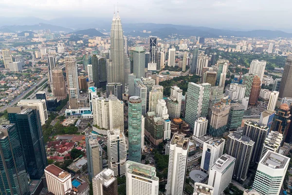 Kuala Lumpur paysage urbain vue aérienne — Photo