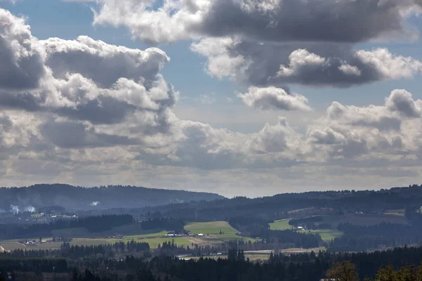 Chehalem Mountains and Tualatin River Valley View — Stock Photo, Image