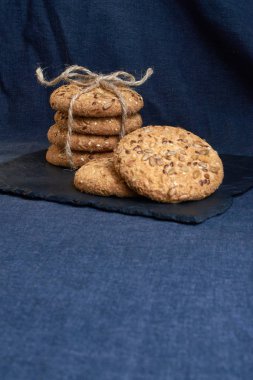 Susam ve ayçiçeği tohumu şeyl yönetim kurulu ile tanımlama. Sağlıklı beslenme