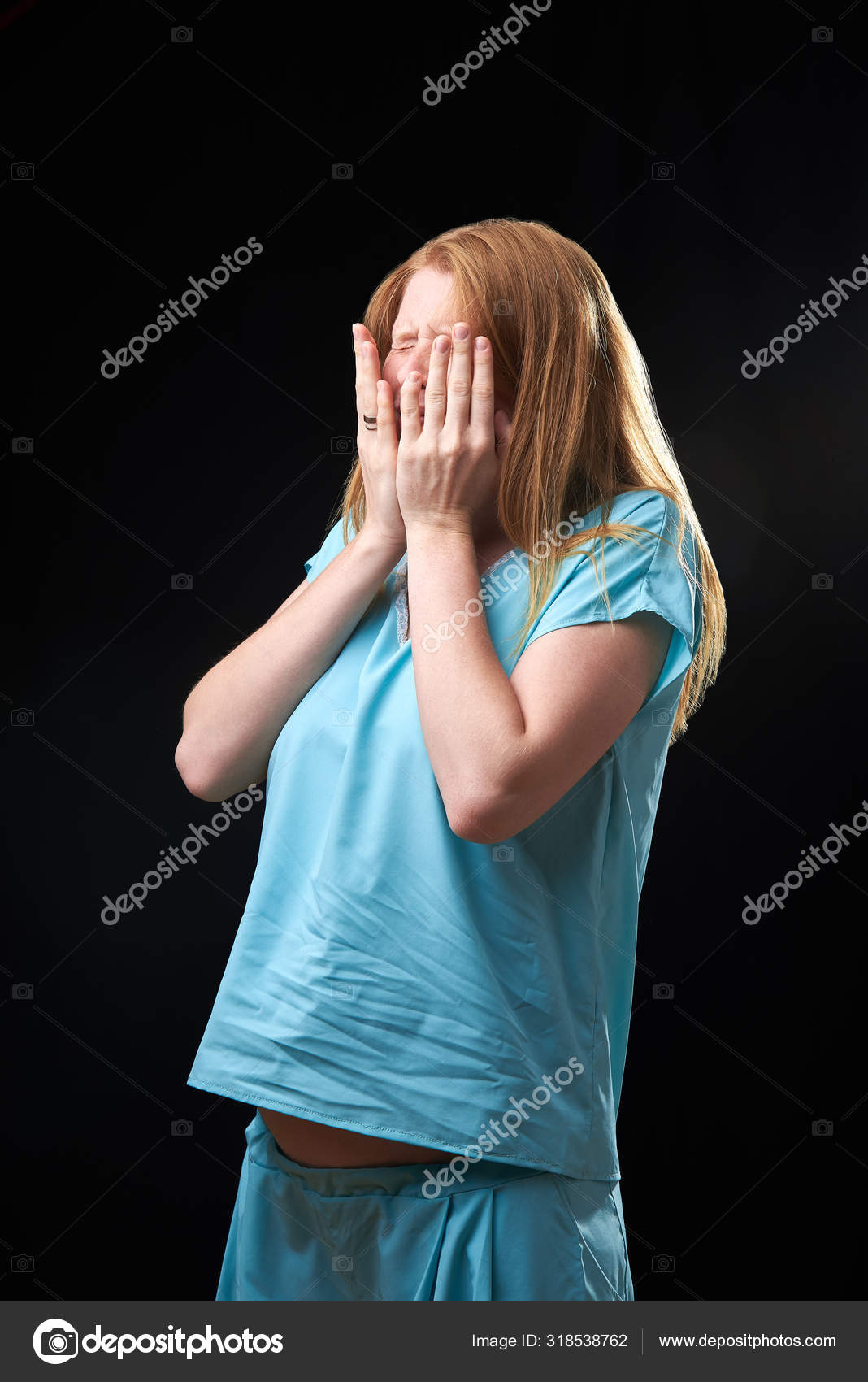 Junge Schwangere Beim Freiluft-Fick Junge Schwangere Beim Freiluft-Fick
