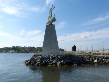 Saint Nicholas anıt