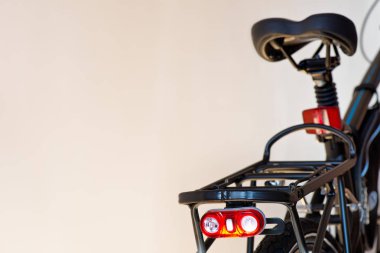 Yeni bisiklet Flicking Emanet ışık