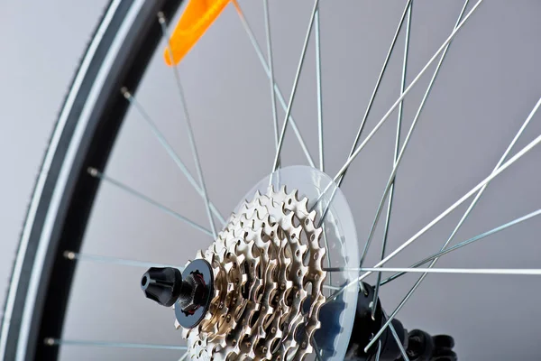 Detail Of Change- Speed And Chain Of New Bicycle — Stock Photo, Image