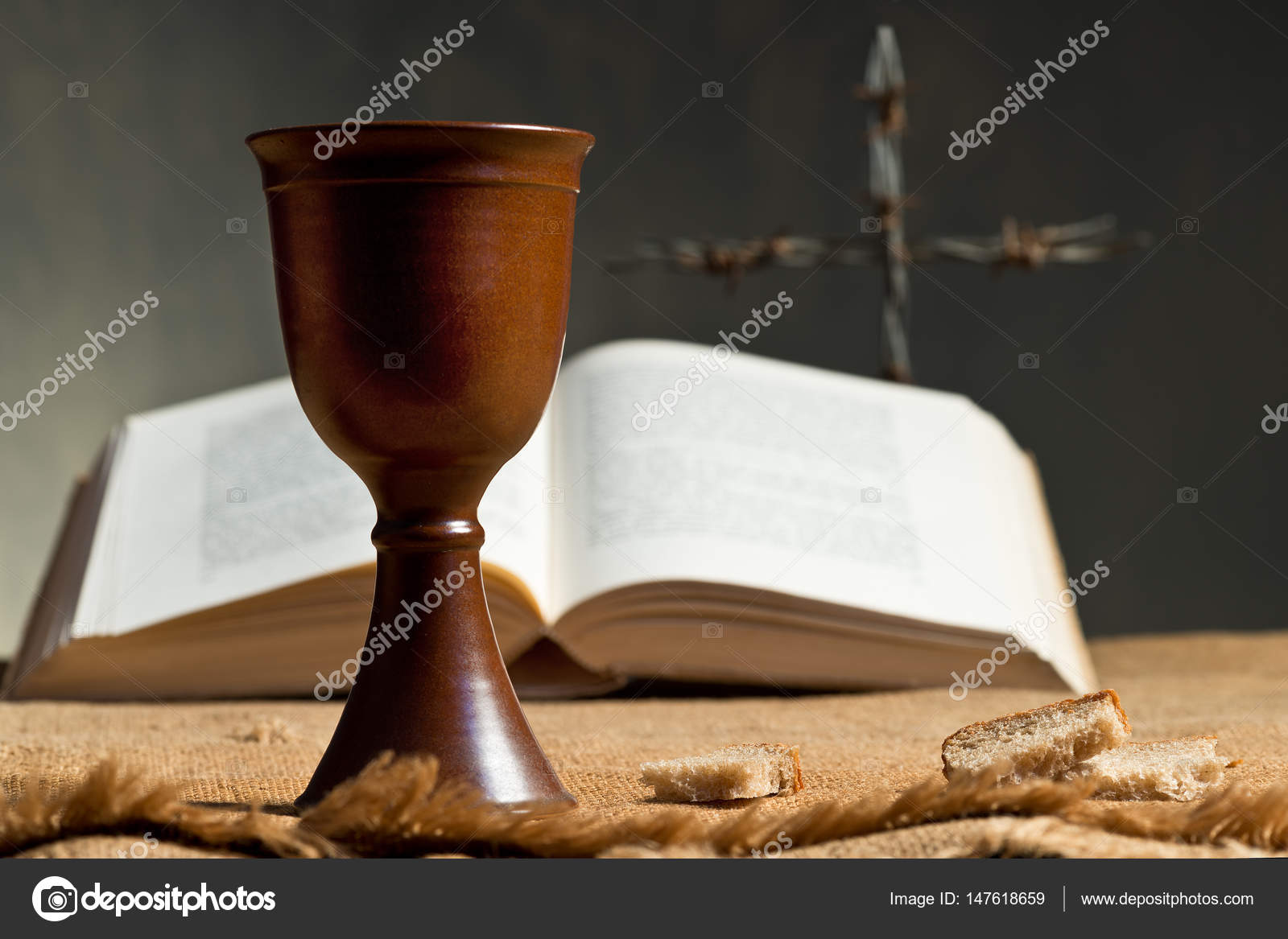 Chalice Of Wine With Bread And Bible — Stock Photo © aaron007 147618659