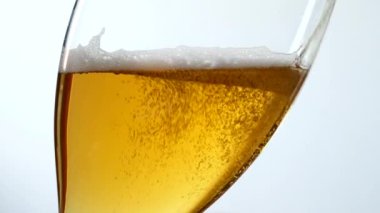 Bira Glass.A damla dökme çalıştıran camına çalışmıyor.