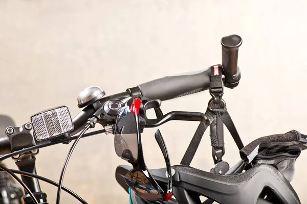 Detail Of Handlebars With Sunglasses And Safety Helmet — Stock Photo, Image