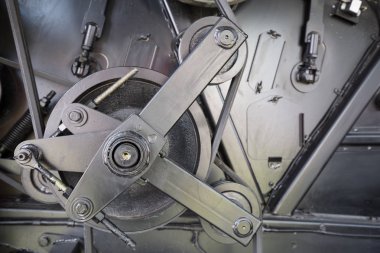 Kemer aktarımda Tarım makineleri. Siyah renkli.