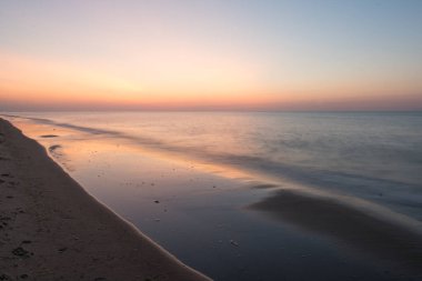 Denizde şafaktan önce