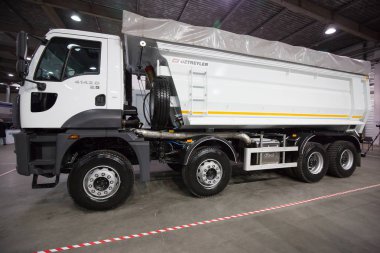 Ağır yol makineleri Hevyduty2018 sergi. 2018/03/14, Kiev, Ukrayna.