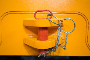 Hevy görev makine hitch