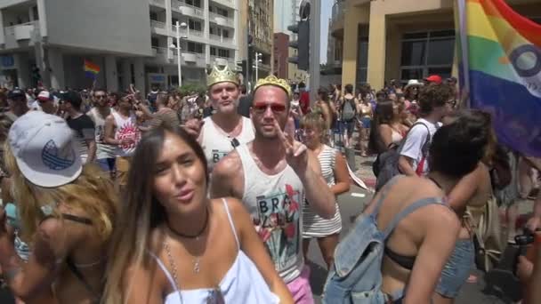 3 JUN 2016: la celebración del desfile anual del orgullo gay en Tel Aviv — Vídeos de Stock