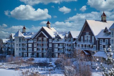 Collingwood, Ontario 'daki Mavi Dağ Resort Lodge.