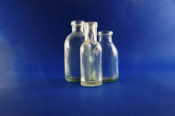 Kleine Vintage flesjes instellen flessen decoratieve Tiny flessen Retro Home Decor kleine geneeskunde flessen duidelijk glazen sierflessen kruid fles — Stockfoto