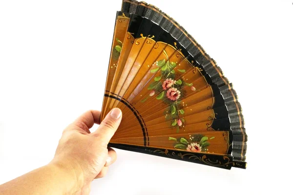 Antika ahşap el fan beyaz arka plan, ahşap fan, Ajur fan, ağaç oymacılığı, Ajur desen, bej, yakın çekim, siyah arka plan üzerinde elinde. SAP kafası stok görüntü. Sovyet vintage, SSCB, sap kafası stok görüntü, Nostalgishop, Nostalgishop IMAG