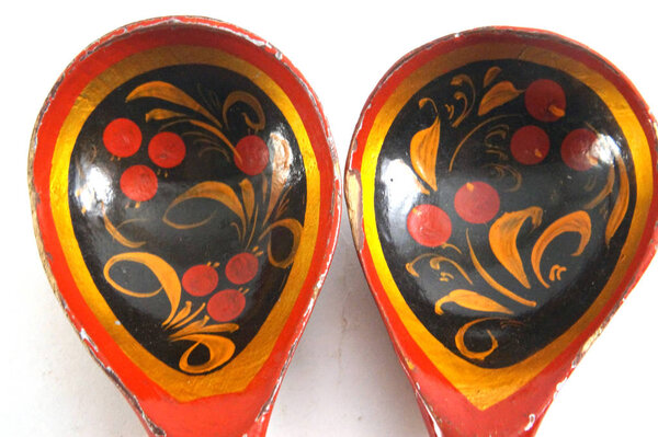 Винтажные две деревянные ложки, две расписные ложки, русский антиквариат, советский винтаж, старые ложки, украинская живопись, суповые ложки, ложки салат, декоративные ложки, национальный стиль, головной убор изображения, Nostalg:, Nostalg:image
