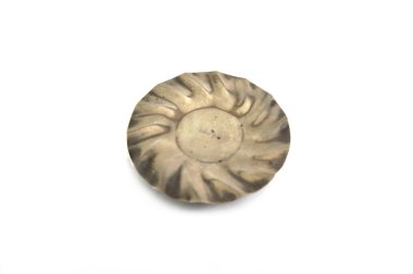 Gümüş daire, gümüş kap, çelik kap, gümüş, gri, beyaz, beyaz arka plan üzerinde gümüş, yakın çekim, gümüş yapışkan, antika, antika kap, disk, çelik disk sap kafası stok görüntü, Nostalgishop