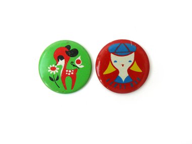 Üç rozetler, çocuk rozetleri, yuvarlak rozetler, rozet görüntüsü, baş stok görüntü, nostalgishop, nostalgishop görüntü