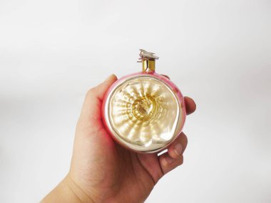 Elinde Noel ağacı oyuncak, el, cam oyuncak, yeni yıl, noel, noel oyuncak, noel ağacı, noel topu, vintage, sovyet, headstock stok görüntü, Nostaljik