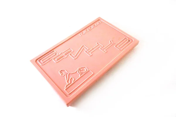 Pink plate, pink tile, pink rectangle, box, flat box, bright box, white background, close-up