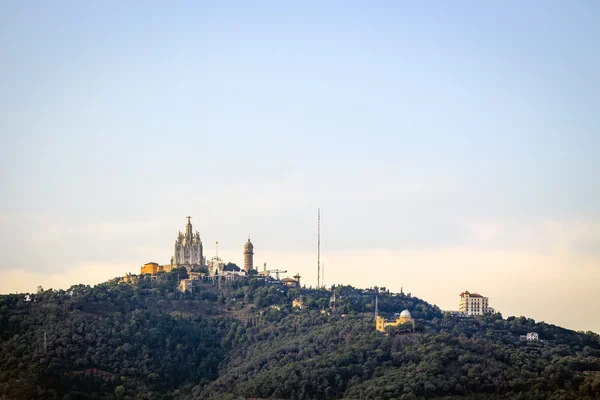 Tibidabo hill in barcelona, spanien — Stockfoto