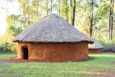 Traditional, tribal house of Kenyan people clipart