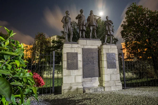 Monumento comemorativo das vítimas da Primeira Guerra Mundial e da Segunda Guerra Mundial . — Fotografia de Stock