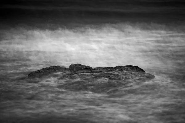 Abstract seascape in black and white — Stock Photo, Image