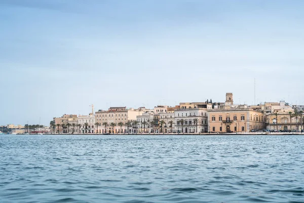 イタリアの南、プーリア州ブリンディジ市内中心部 — ストック写真