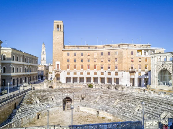 Lecce, Puglia, İtalya'nın tarihi kent merkezi — Stok fotoğraf