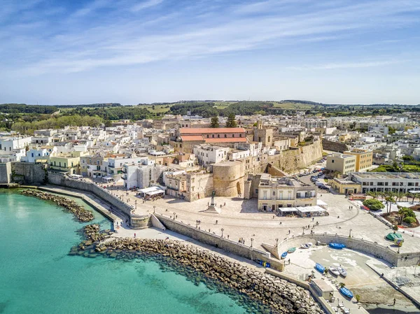 Otranto con castillo aragonés, Apulia, Italia —  Fotos de Stock