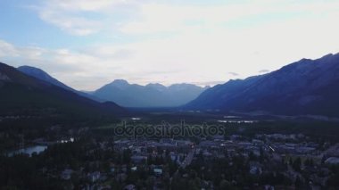 Dağlık Banff, Alberta, Kanada havadan görünümü