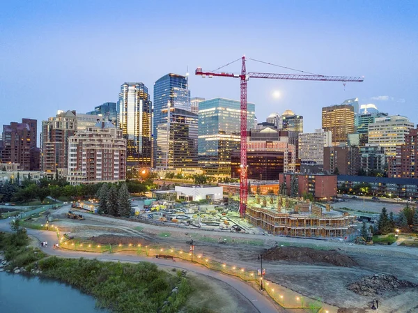 Calgary downtown v večer, Alberta, Kanada — Stock fotografie