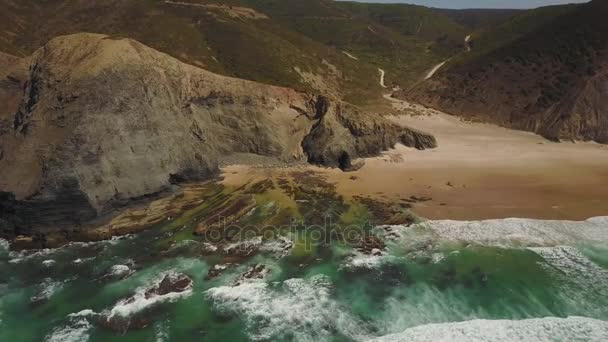 アレンテージョ地方の南西 ふたたび海岸自然公園 ポルトガルの野生のビーチ — ストック動画