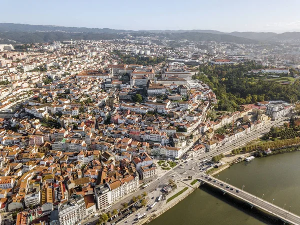 Vista aérea del centro histórico de Coimbra, Portugal —  Fotos de Stock