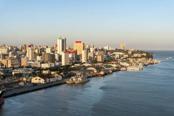 Maputo centrum stadsgezicht, hoofdstad van Mozambique, — Stockfoto