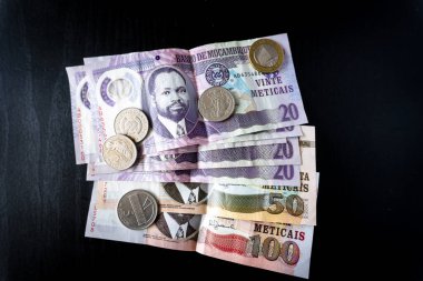 Mozambik metik - Mozambik, Afrika 'dan gelen paralar ve paralar