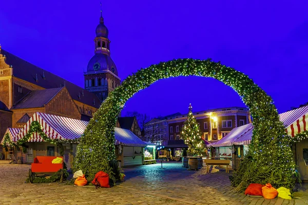 Ingången till Riga Julmarknad på Domkyrkotorget — Stockfoto