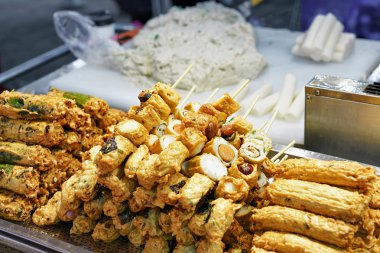 Egzotik Myeongdong street Market Seul sosisli rulo