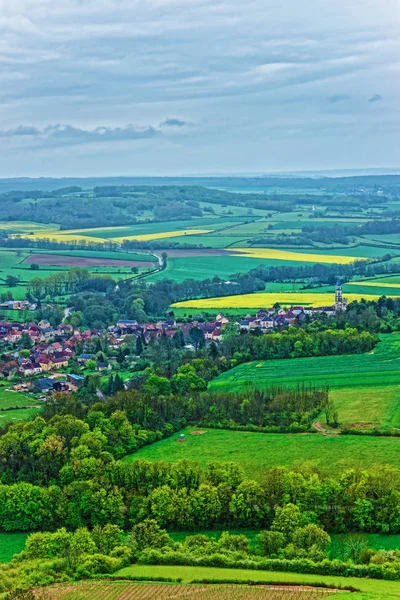 Luftaufnahme von Vezelay in der Bourgogne Franche Comte in Frankreich — Stockfoto