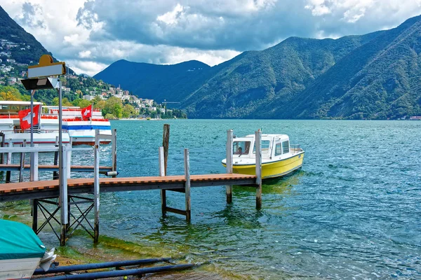 Boat at landing stage in Lugano in Ticino in Switzerland — Stock Photo, Image