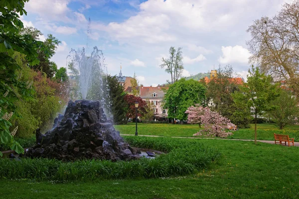 Fountain in Lichtentaler Allee park in Baden Baden — Stock fotografie