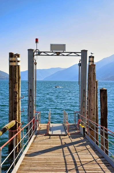 Fragmen Pier di Ascona resor dari kanton Ticino Swiss — Stok Foto