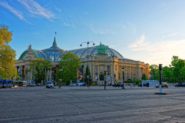 Grand Palais на Chopard-Elysees в Париже — стоковое фото